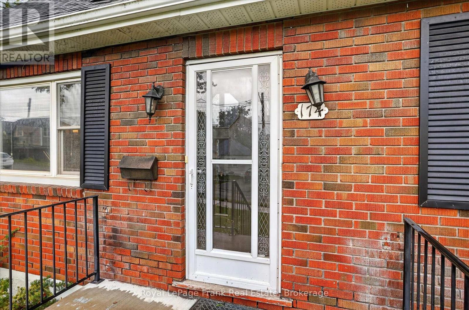 174 Sophia Street, Peterborough (Ashburnham Ward 4), Ontario  K9H 1E5 - Photo 5 - X13731820