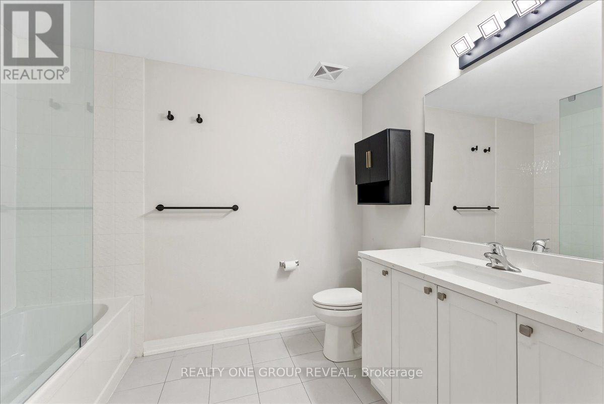 111 - 65 Shipway Avenue, Clarington (Newcastle), Ontario  L1B 0W2 - Photo 24 - E13731828