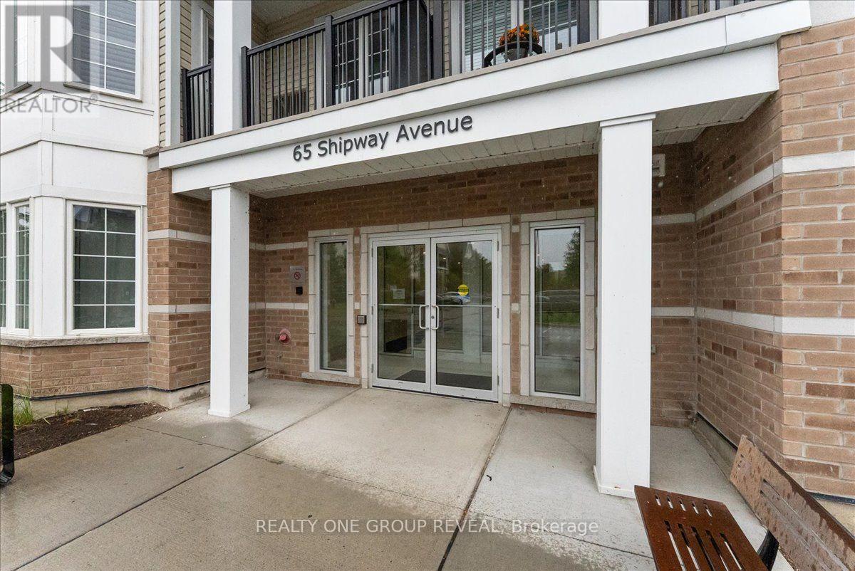 111 - 65 Shipway Avenue, Clarington (Newcastle), Ontario  L1B 0W2 - Photo 5 - E13731828