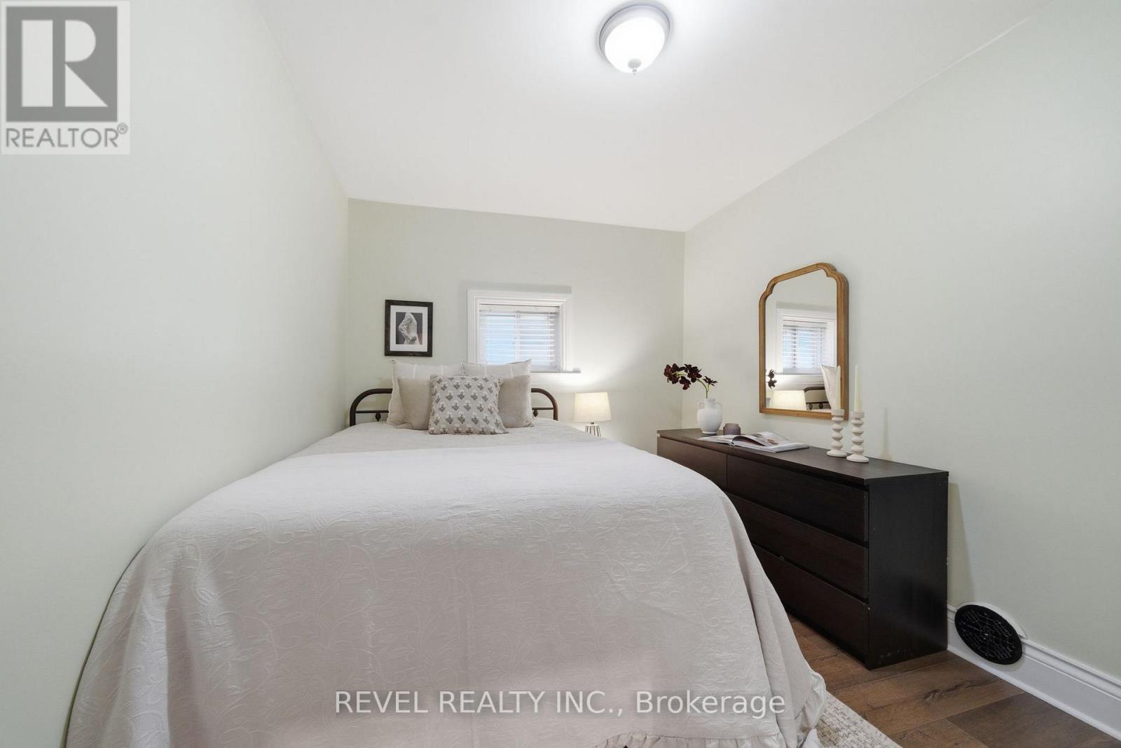 52 Cambridge Street N, Kawartha Lakes (Lindsay), Ontario  K9V 4C7 - Photo 19 - X13732394