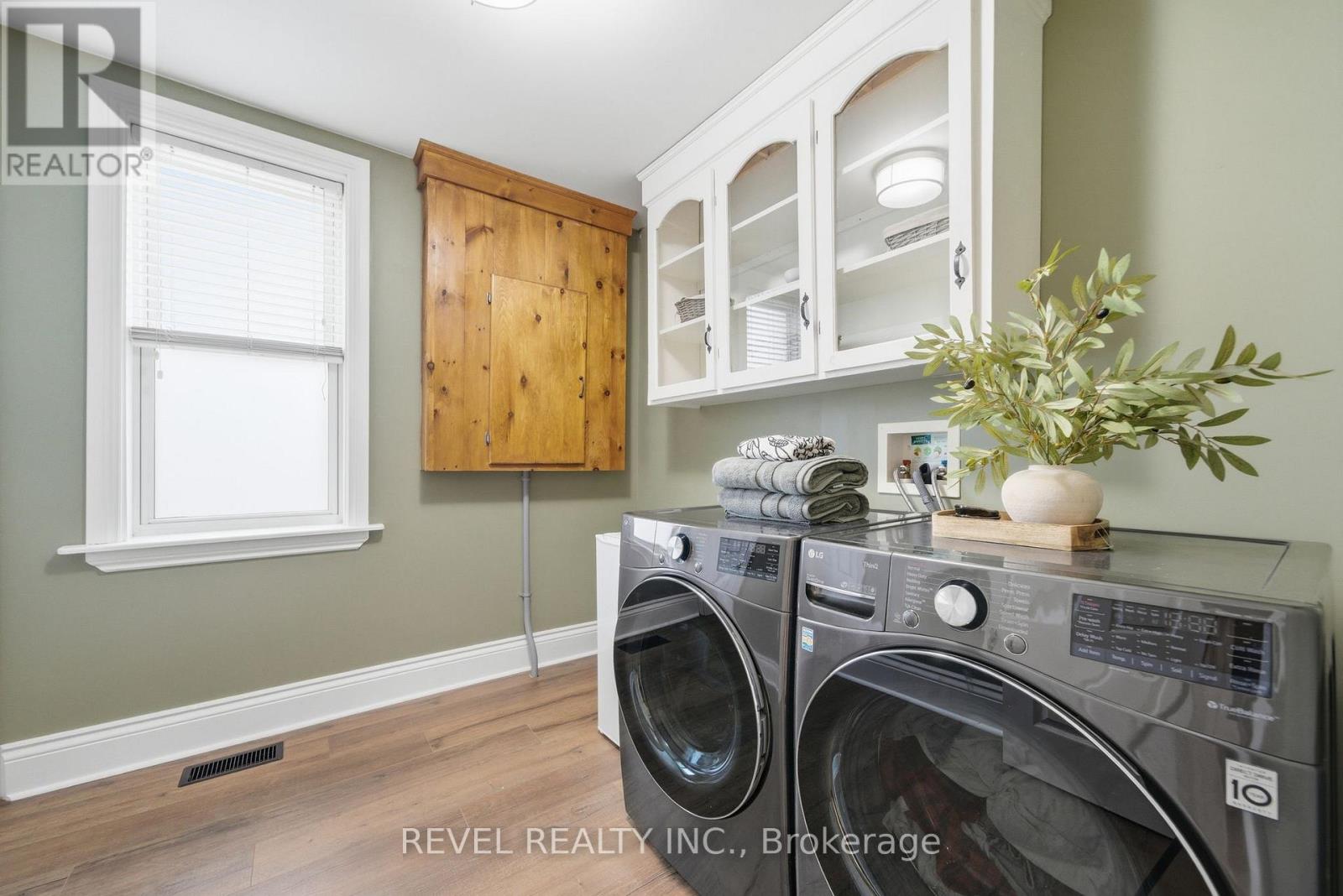 52 Cambridge Street N, Kawartha Lakes (Lindsay), Ontario  K9V 4C7 - Photo 22 - X13732394