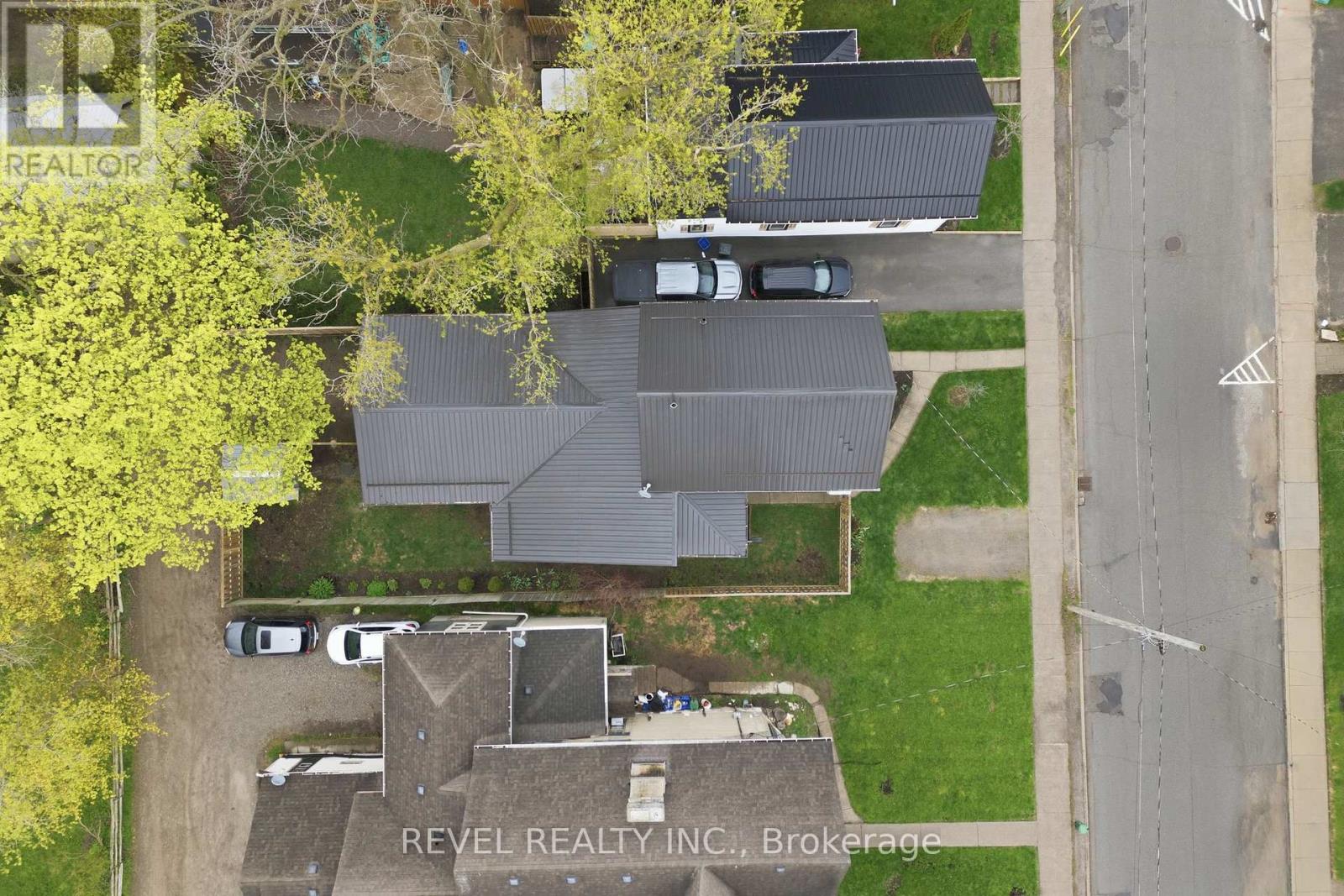 52 Cambridge Street N, Kawartha Lakes (Lindsay), Ontario  K9V 4C7 - Photo 36 - X13732394