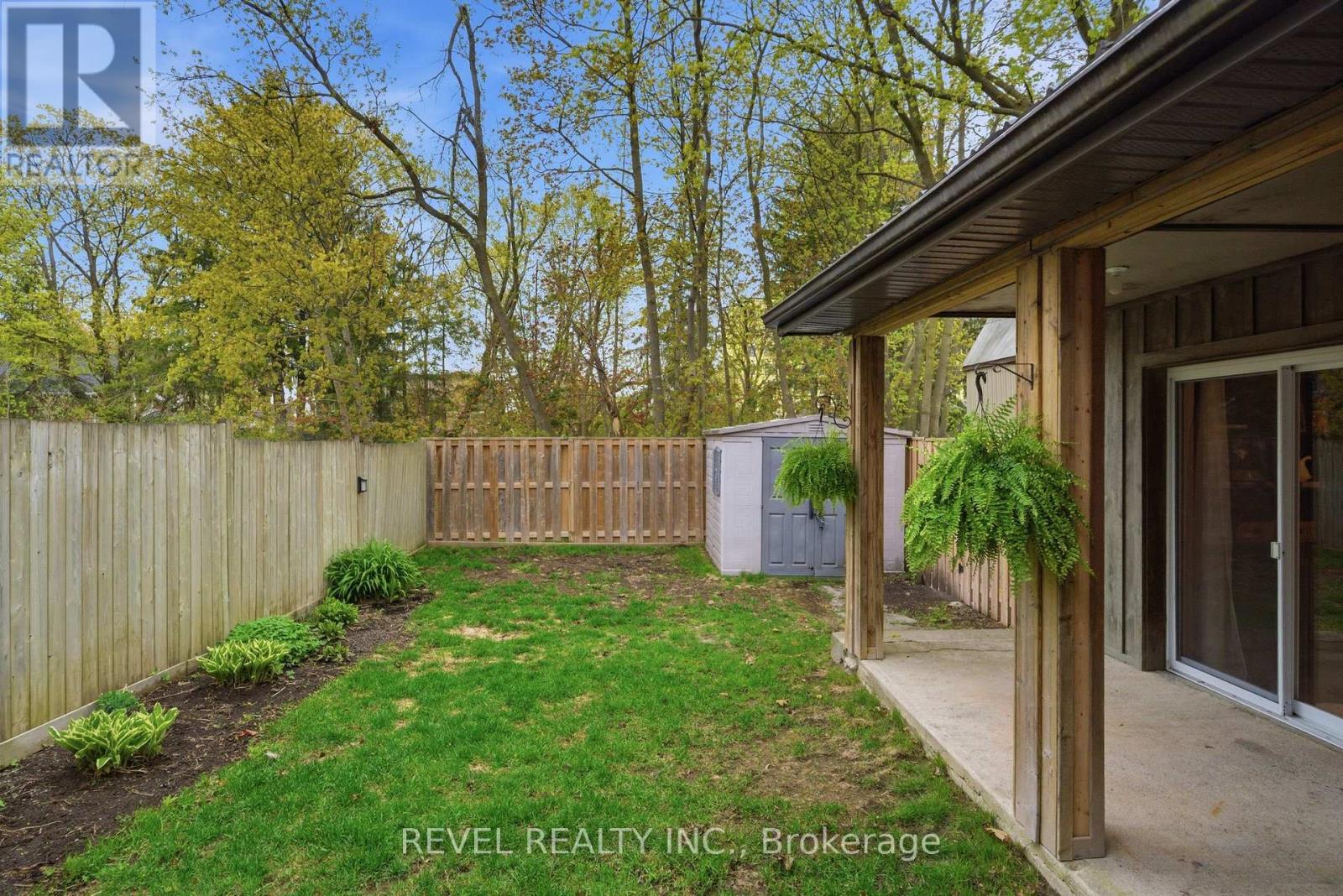 52 Cambridge Street N, Kawartha Lakes (Lindsay), Ontario  K9V 4C7 - Photo 42 - X13732394