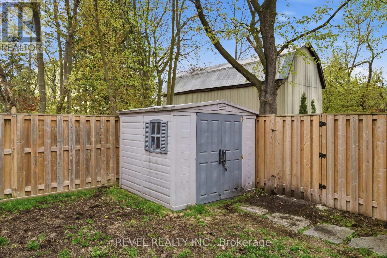 52 Cambridge Street N, Kawartha Lakes (Lindsay), Ontario  K9V 4C7 - Photo 43 - X13732394