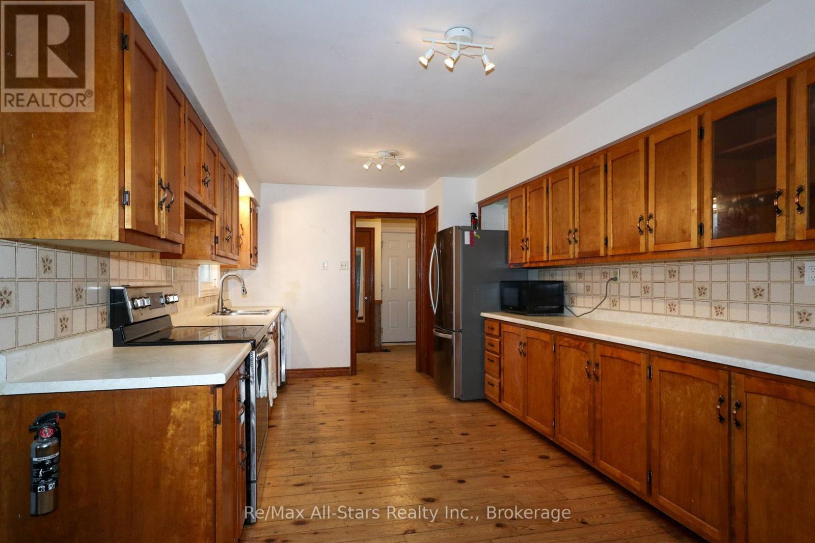 65 Butternut Drive, Kawartha Lakes (Lindsay), Ontario  K9V 4R1 - Photo 11 - X13732404