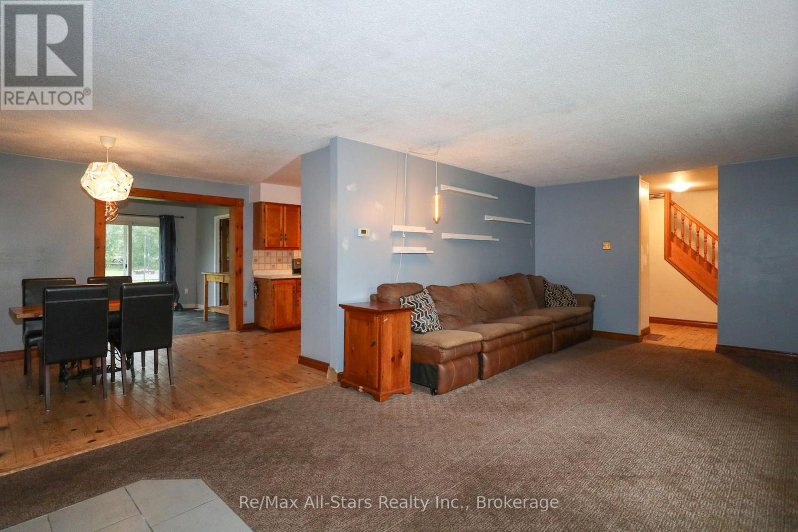 65 Butternut Drive, Kawartha Lakes (Lindsay), Ontario  K9V 4R1 - Photo 8 - X13732404