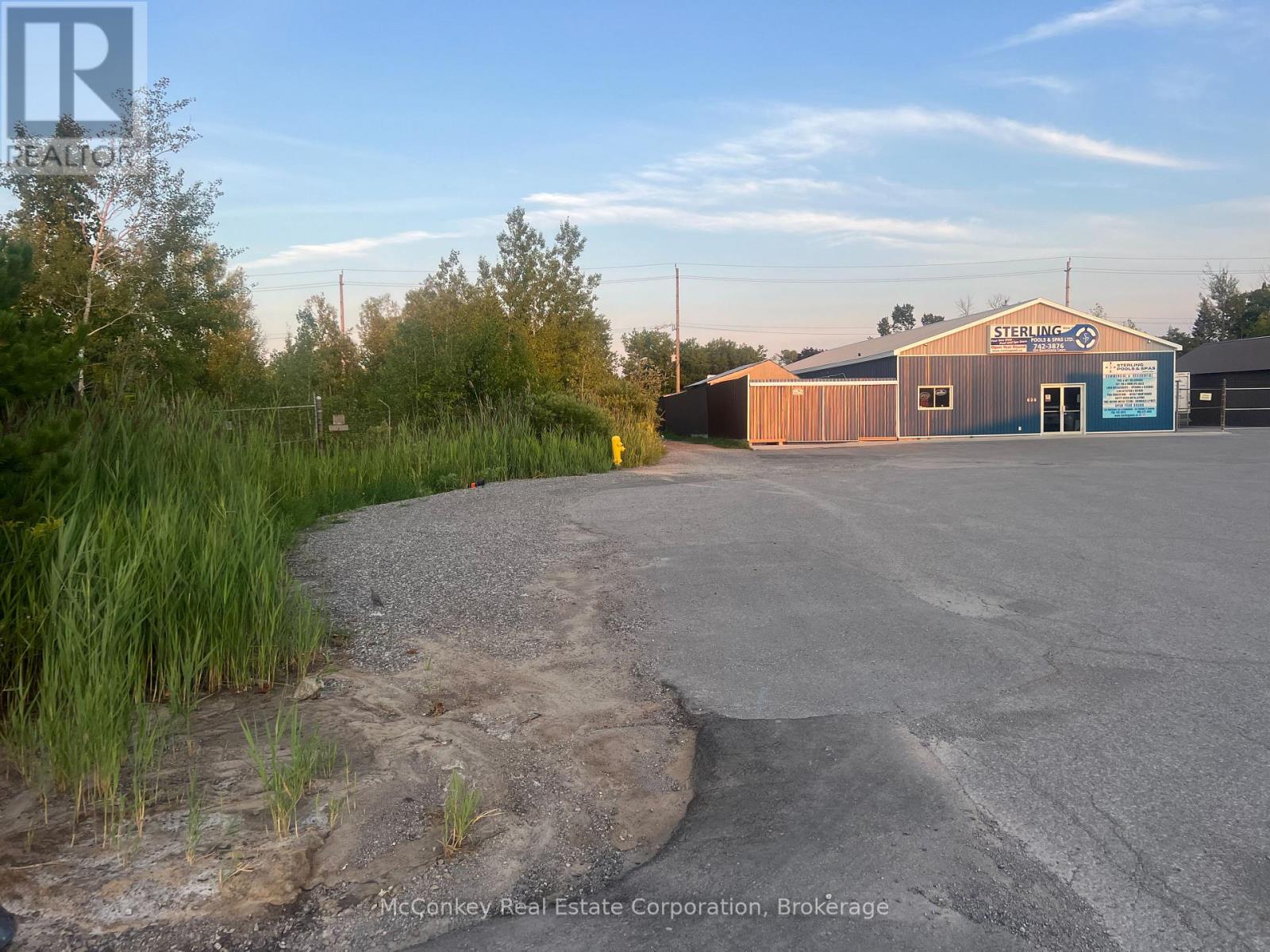 625 Queensway Court, Peterborough (Otonabee Ward 1), Ontario  K9J 7V6 - Photo 16 - X13732582