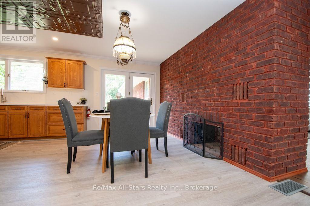 32 Forest Drive, Kawartha Lakes (Manvers), Ontario  L0A 1A0 - Photo 12 - X13732620