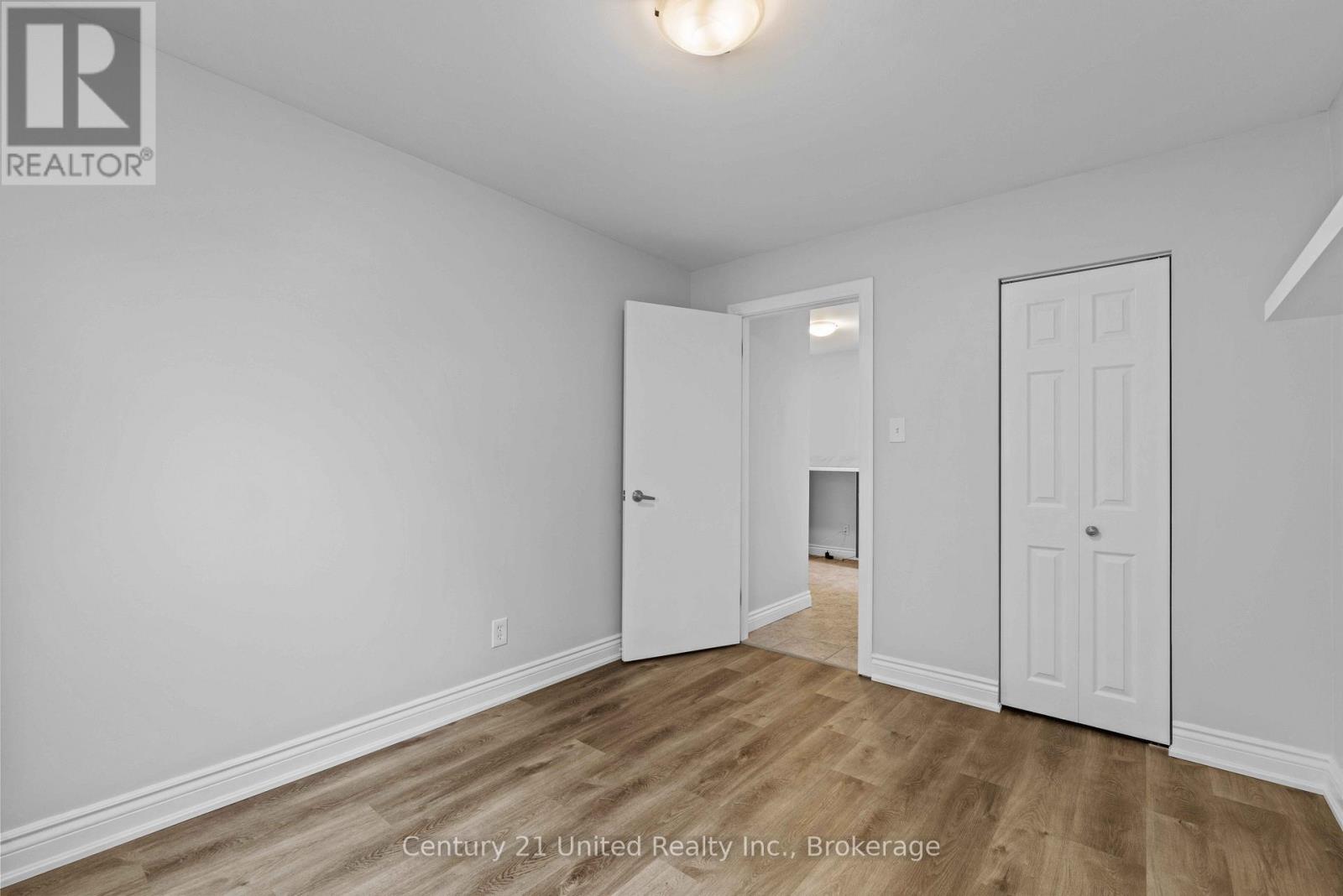 223 Antrim Street, Peterborough (Town Ward 3), Ontario  K9H 3G5 - Photo 13 - X13733336