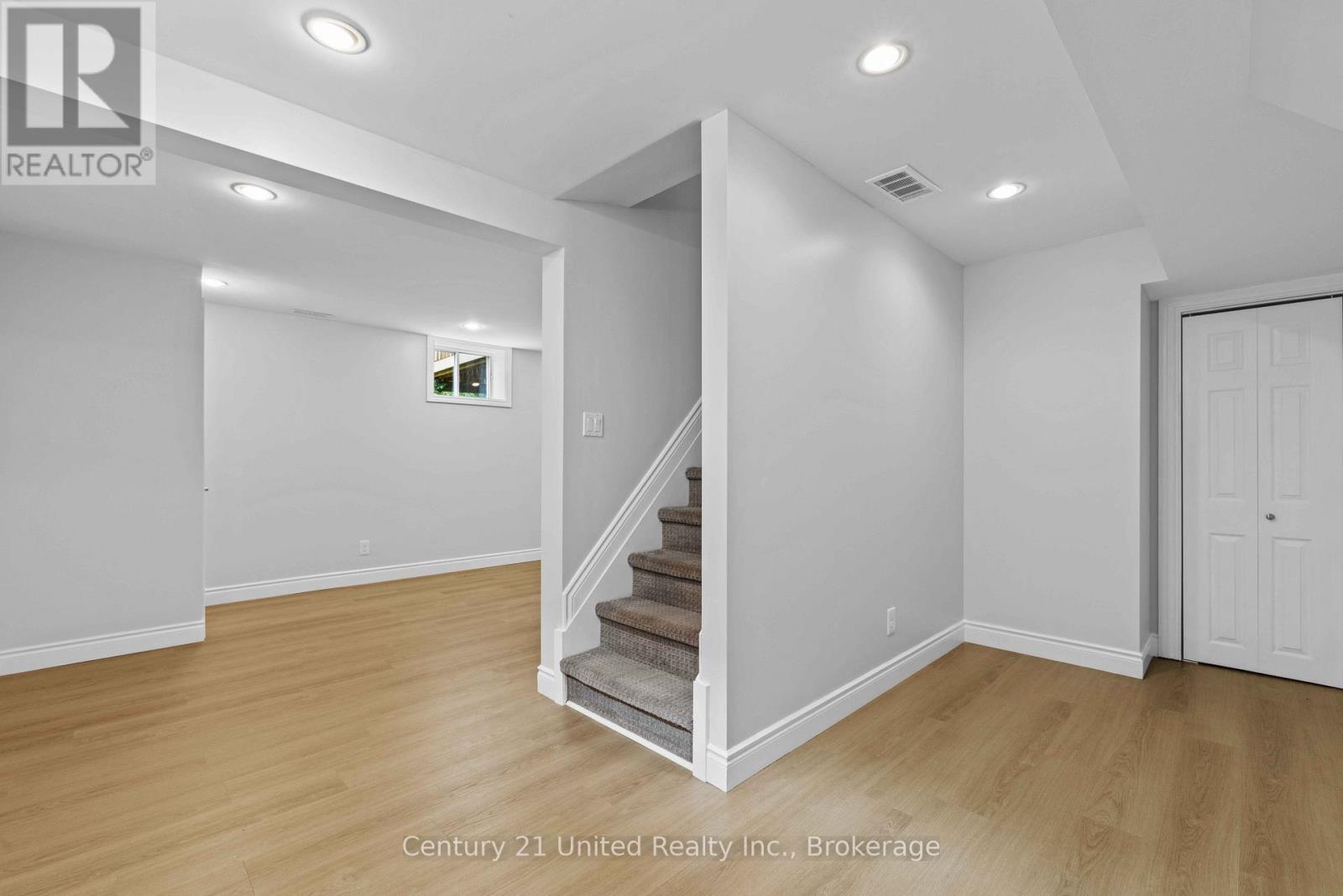 223 Antrim Street, Peterborough (Town Ward 3), Ontario  K9H 3G5 - Photo 23 - X13733336