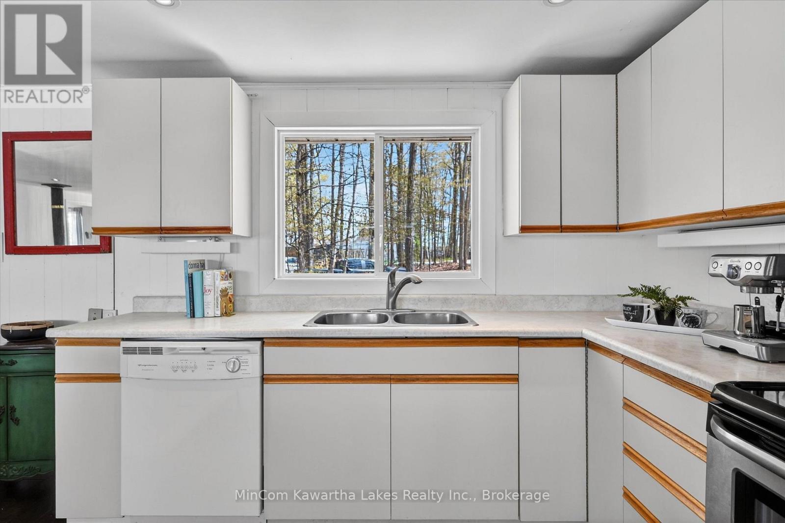 54 Woodland Trail, Trent Lakes, Ontario  K0L 1J0 - Photo 13 - X13733438