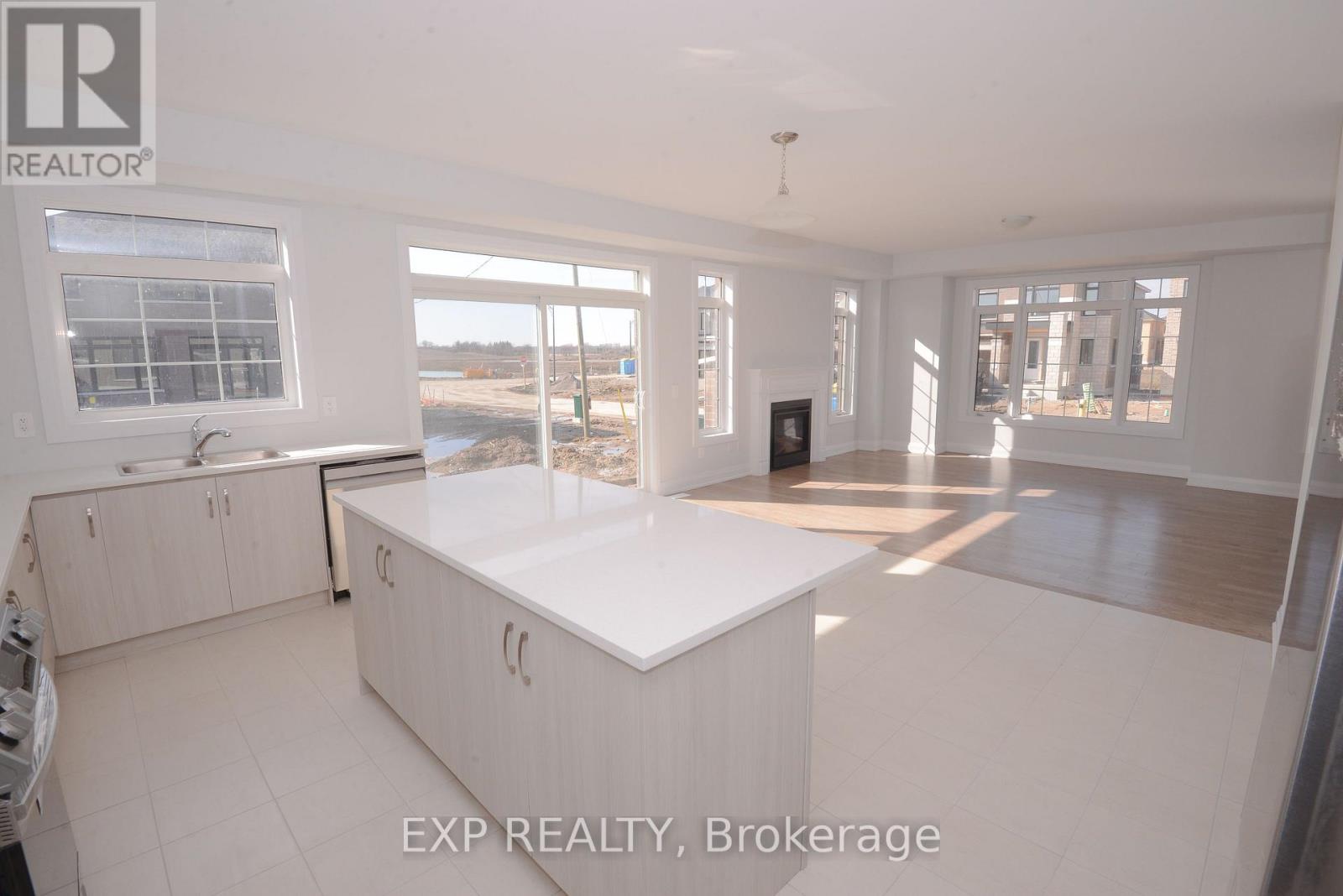 1 Corley Street, Kawartha Lakes (Lindsay), Ontario  K9V 6C2 - Photo 10 - X13733276