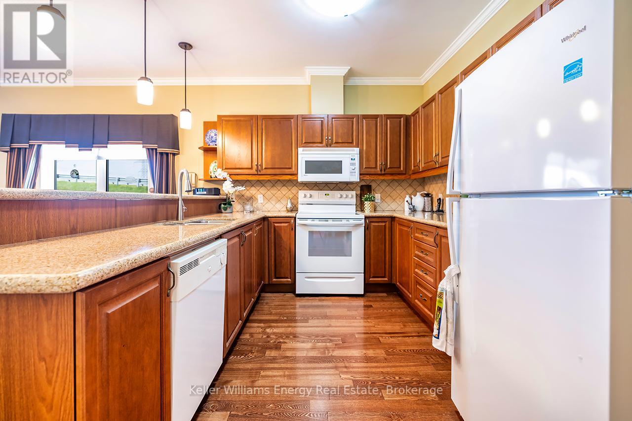 8 Hinkley Trail, Clarington (Newcastle), Ontario  L1B 1P4 - Photo 18 - E13733720