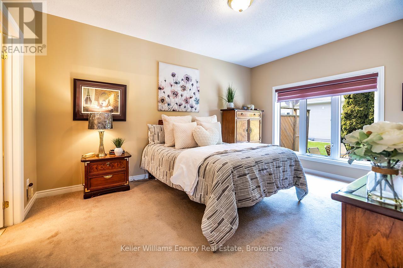 8 Hinkley Trail, Clarington (Newcastle), Ontario  L1B 1P4 - Photo 30 - E13733720