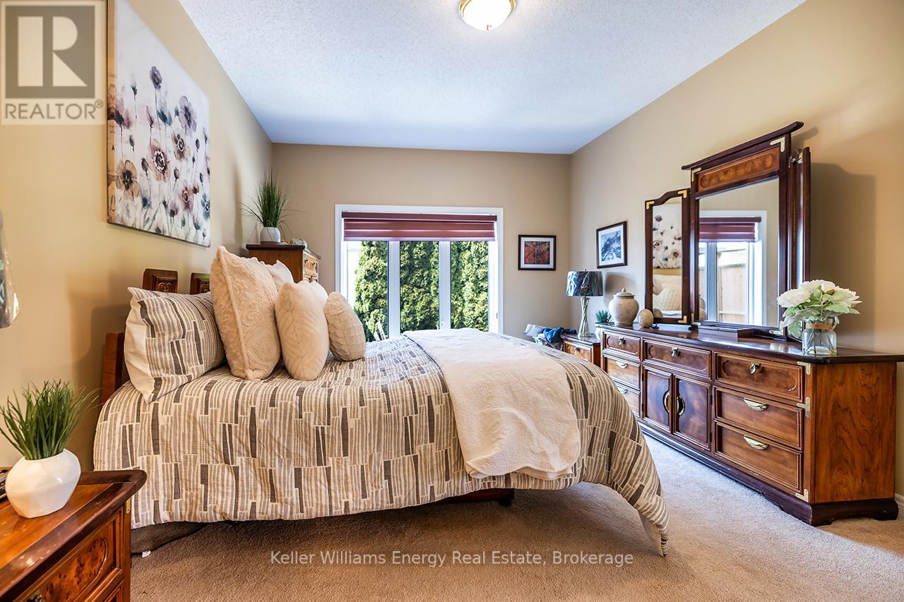 8 Hinkley Trail, Clarington (Newcastle), Ontario  L1B 1P4 - Photo 31 - E13733720