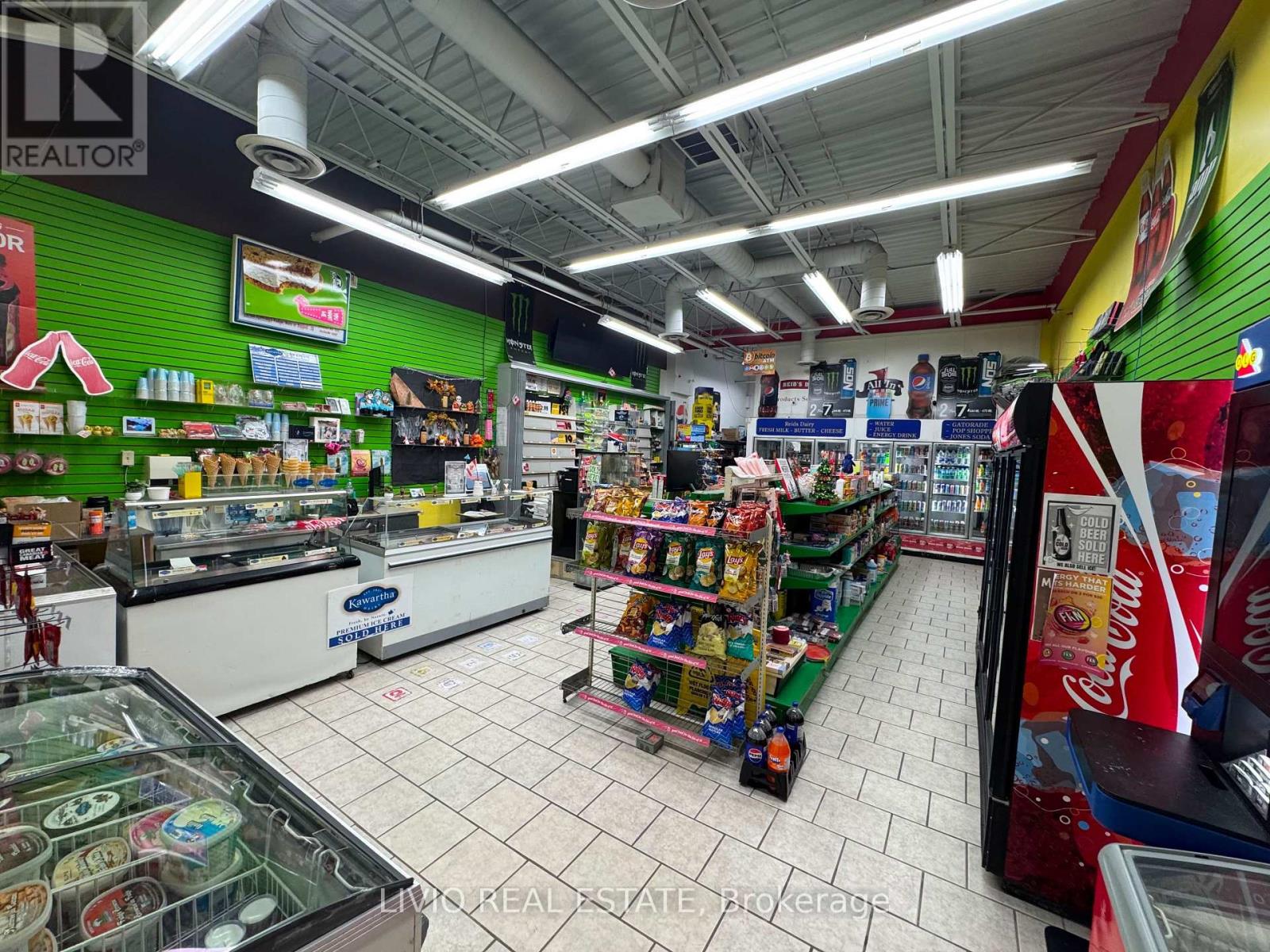 10 - 361 King Avenue E, Clarington (Newcastle), Ontario  L1B 1H4 - Photo 2 - E13734178