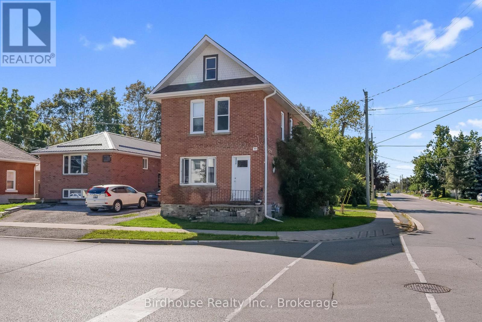 99 Durham Street W, Kawartha Lakes (Lindsay), Ontario  K9V 2P8 - Photo 2 - X13735758