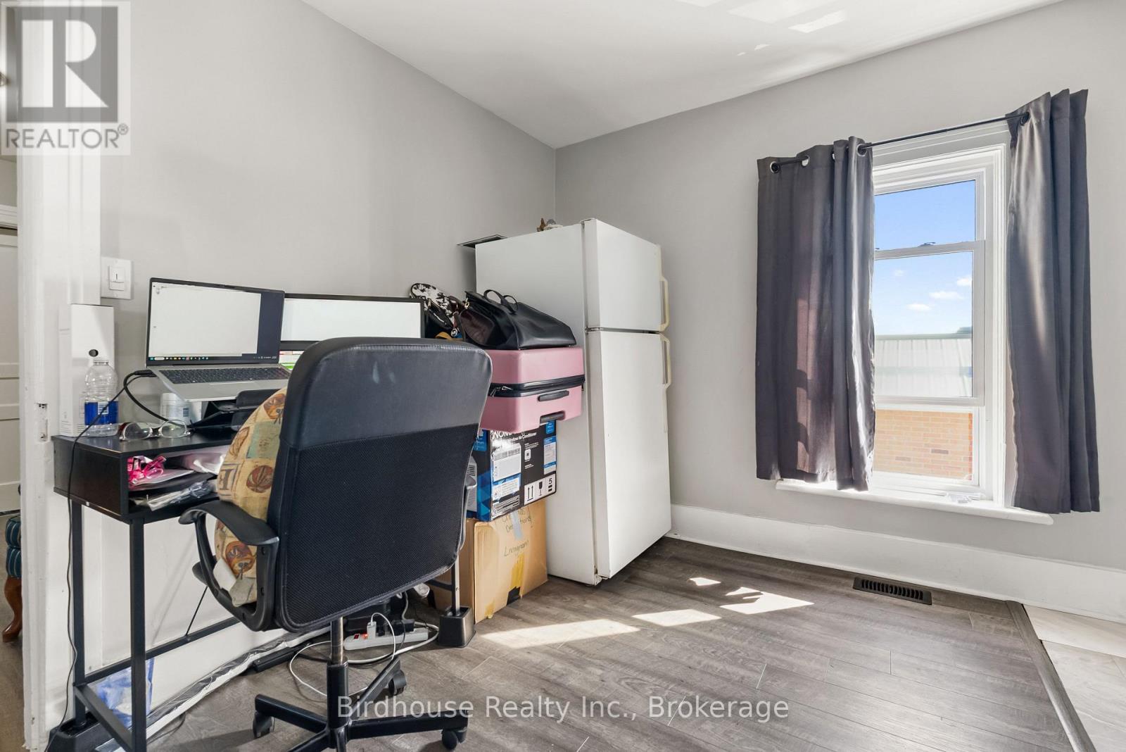 99 Durham Street W, Kawartha Lakes (Lindsay), Ontario  K9V 2P8 - Photo 25 - X13735758
