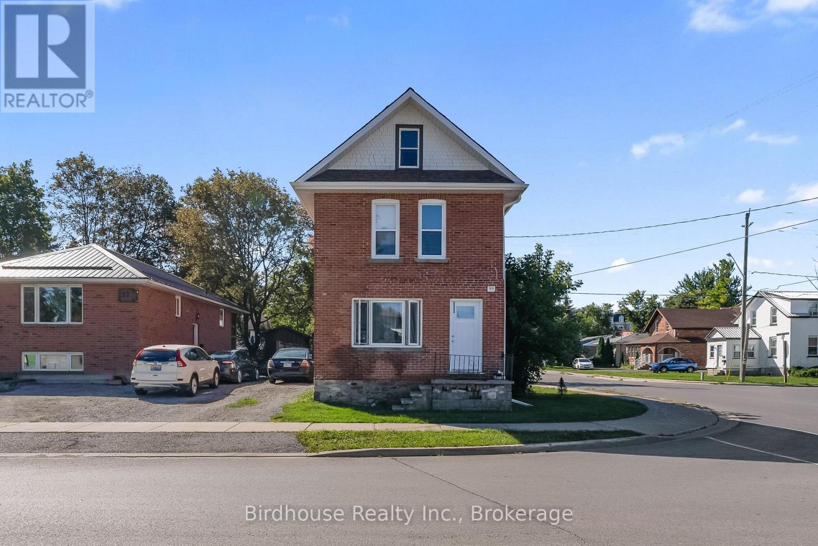 99 Durham Street W, Kawartha Lakes (Lindsay), Ontario  K9V 2P8 - Photo 3 - X13735758