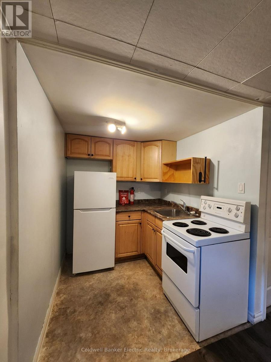 443 Armour Road, Peterborough (Ashburnham Ward 4), Ontario  K9H 1Y7 - Photo 7 - X13735790