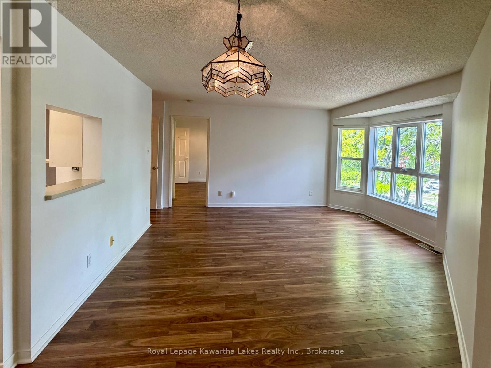 303 - 4 Heritage Way, Kawartha Lakes (Lindsay), Ontario  K9V 5Z2 - Photo 13 - X13735916