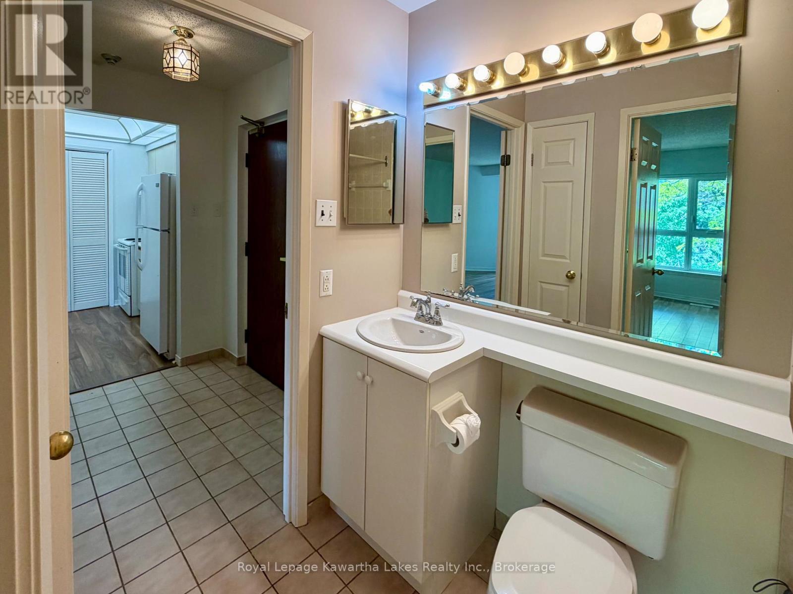 303 - 4 Heritage Way, Kawartha Lakes (Lindsay), Ontario  K9V 5Z2 - Photo 23 - X13735916