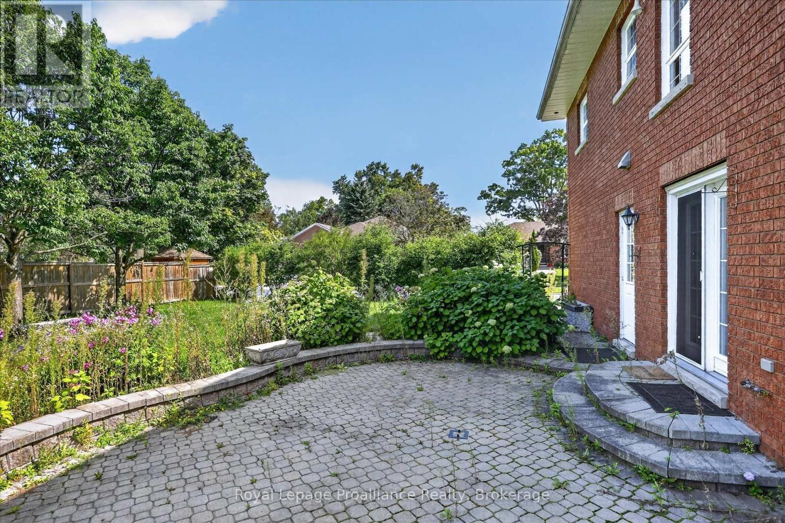 1664 Forster Avenue, Peterborough (Otonabee Ward 1), Ontario  K9K 2G6 - Photo 48 - X13736310