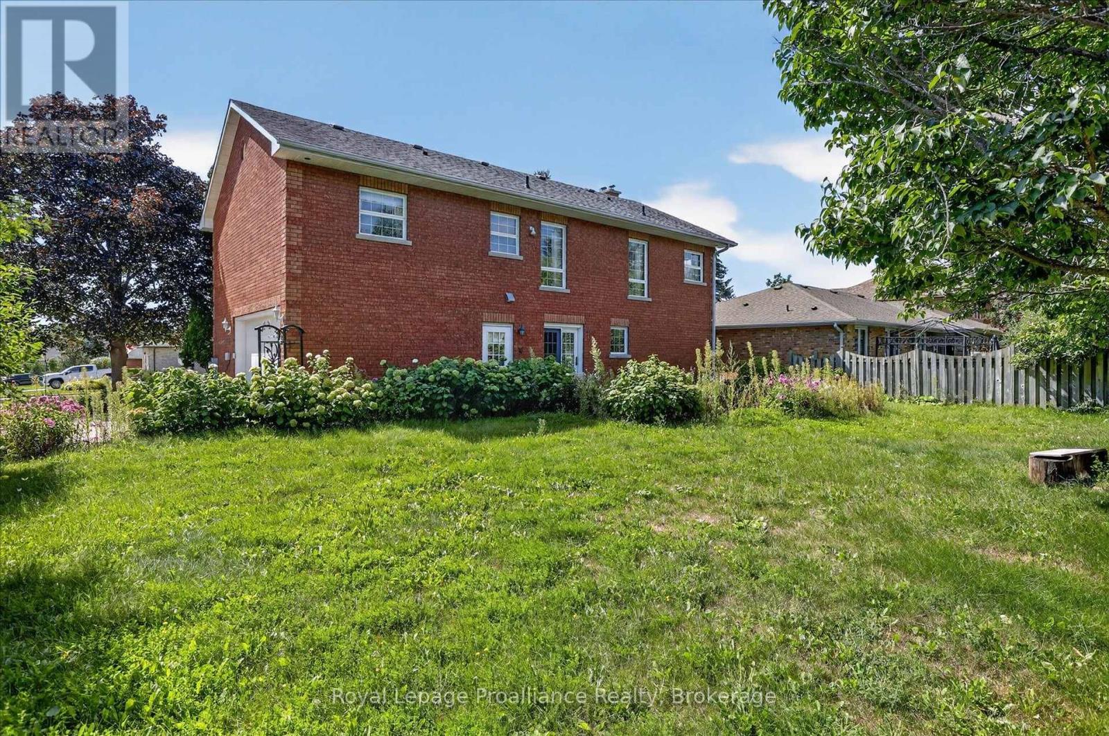 1664 Forster Avenue, Peterborough (Otonabee Ward 1), Ontario  K9K 2G6 - Photo 49 - X13736310