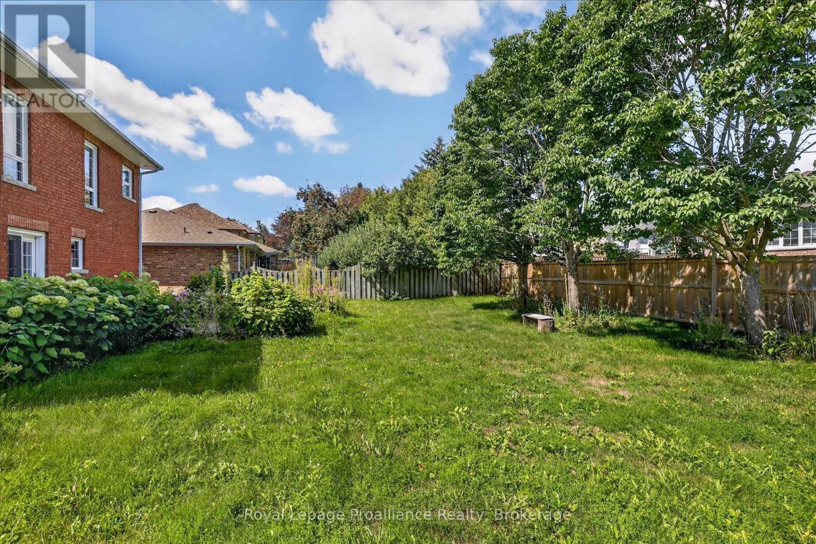 1664 Forster Avenue, Peterborough (Otonabee Ward 1), Ontario  K9K 2G6 - Photo 50 - X13736310