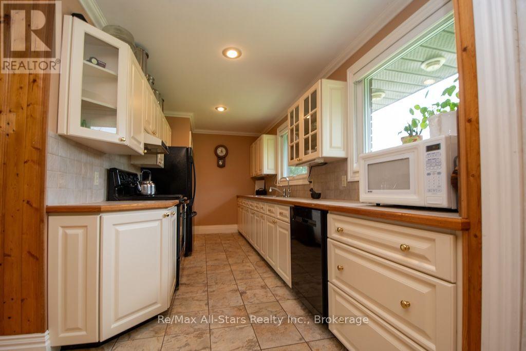 1571 Elm Tree Road, Kawartha Lakes (Lindsay), Ontario  K9V 4R1 - Photo 13 - X13736316