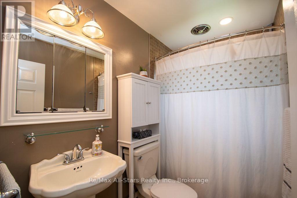 1571 Elm Tree Road, Kawartha Lakes (Lindsay), Ontario  K9V 4R1 - Photo 22 - X13736316