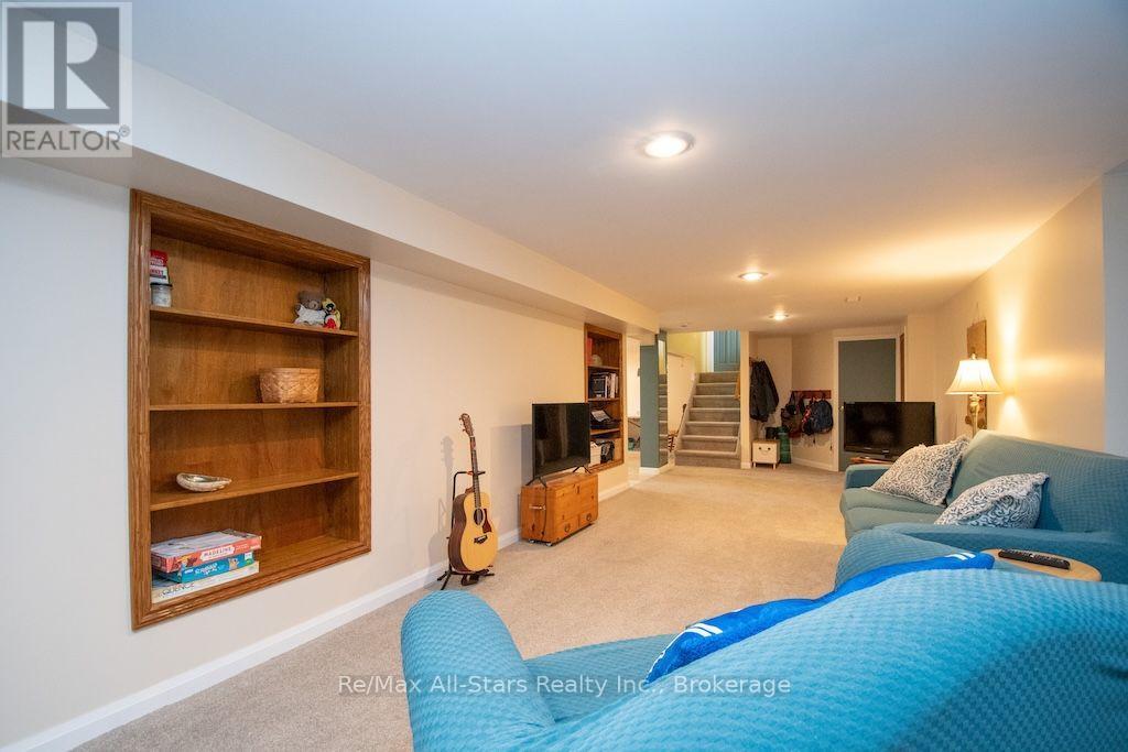 1571 Elm Tree Road, Kawartha Lakes (Lindsay), Ontario  K9V 4R1 - Photo 26 - X13736316