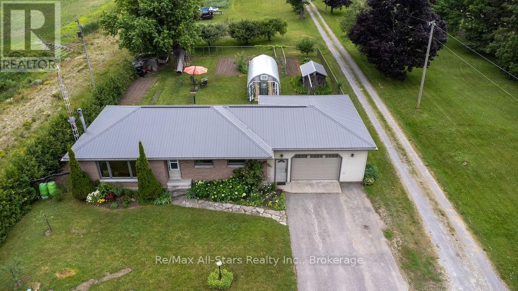 1571 Elm Tree Road, Kawartha Lakes (Lindsay), Ontario  K9V 4R1 - Photo 3 - X13736316