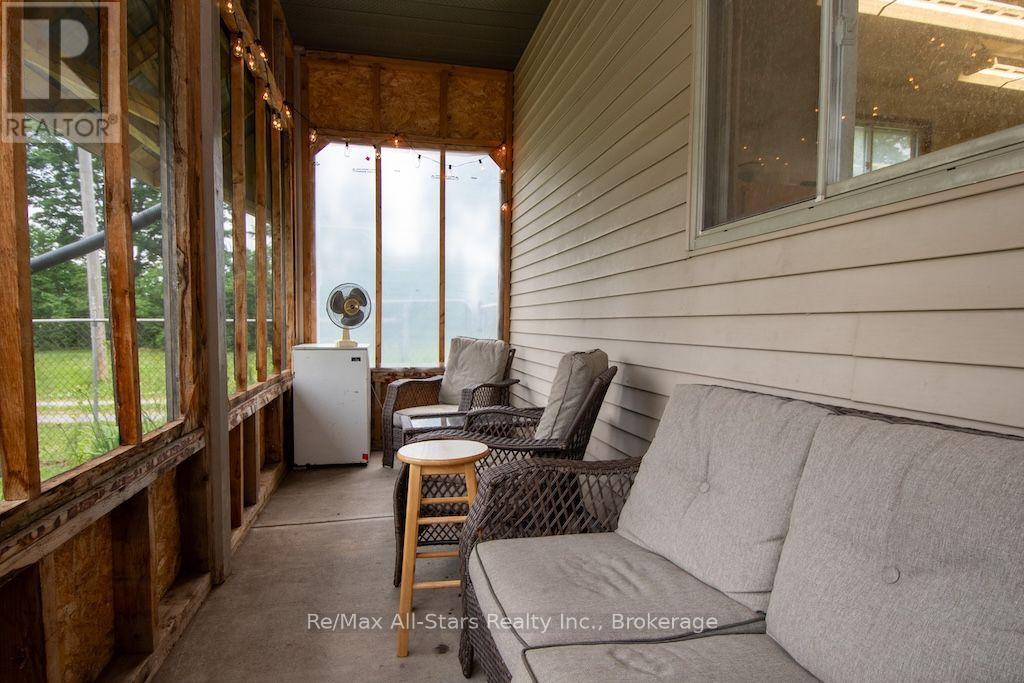 1571 Elm Tree Road, Kawartha Lakes (Lindsay), Ontario  K9V 4R1 - Photo 30 - X13736316