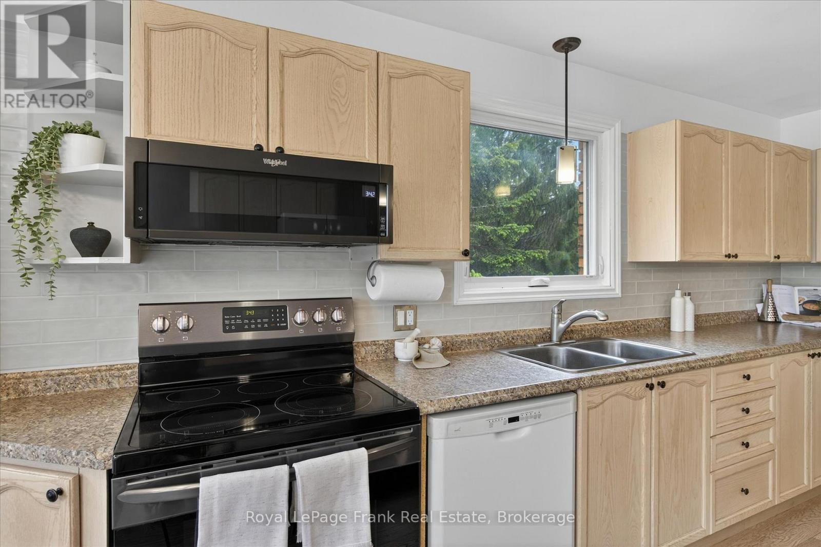 837 Tindle Bay Road, Selwyn, Ontario  K9J 0C5 - Photo 13 - X13736354