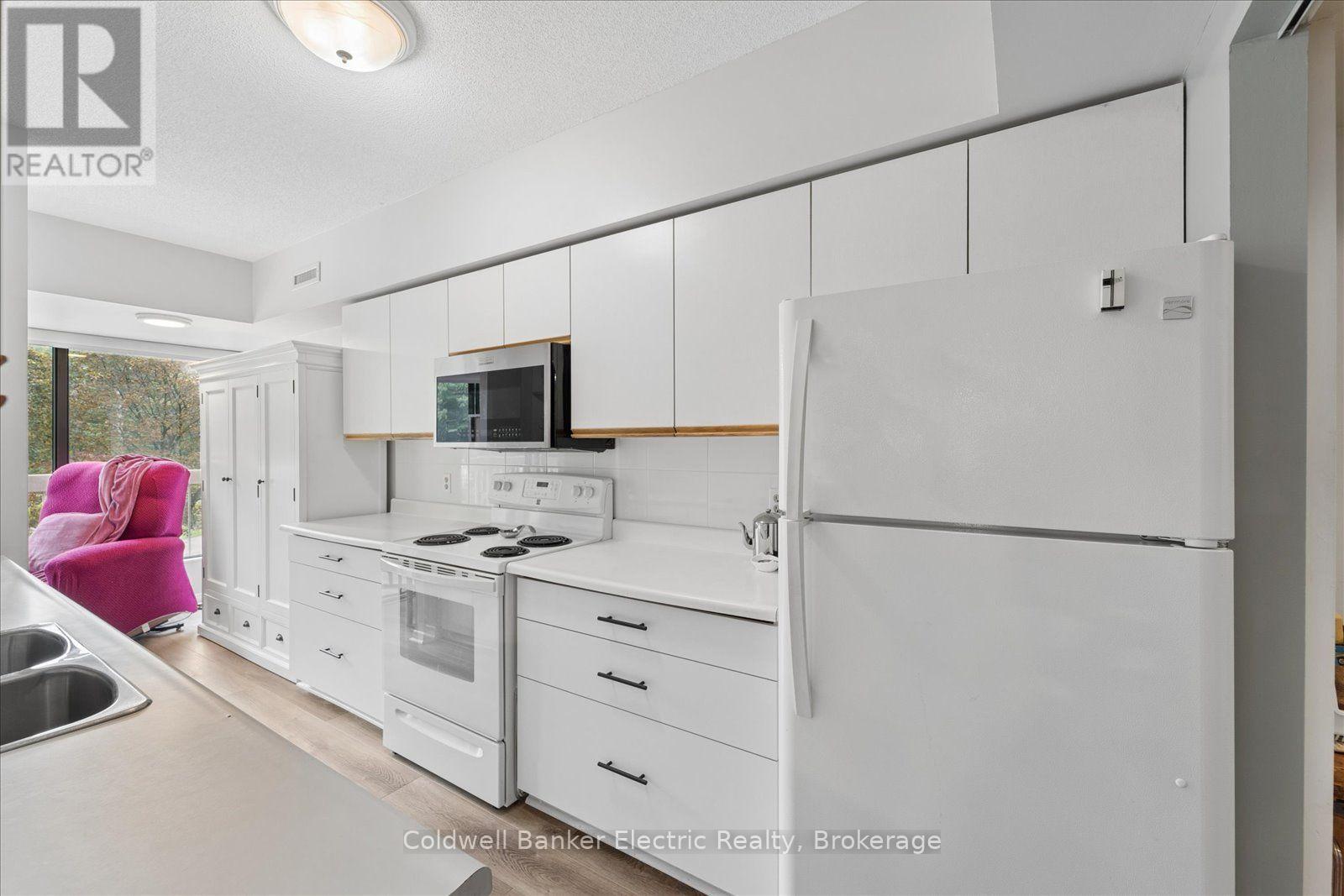 206 - 40 Auburn Street, Peterborough (Ashburnham Ward 4), Ontario  K9H 2G2 - Photo 13 - X13737766
