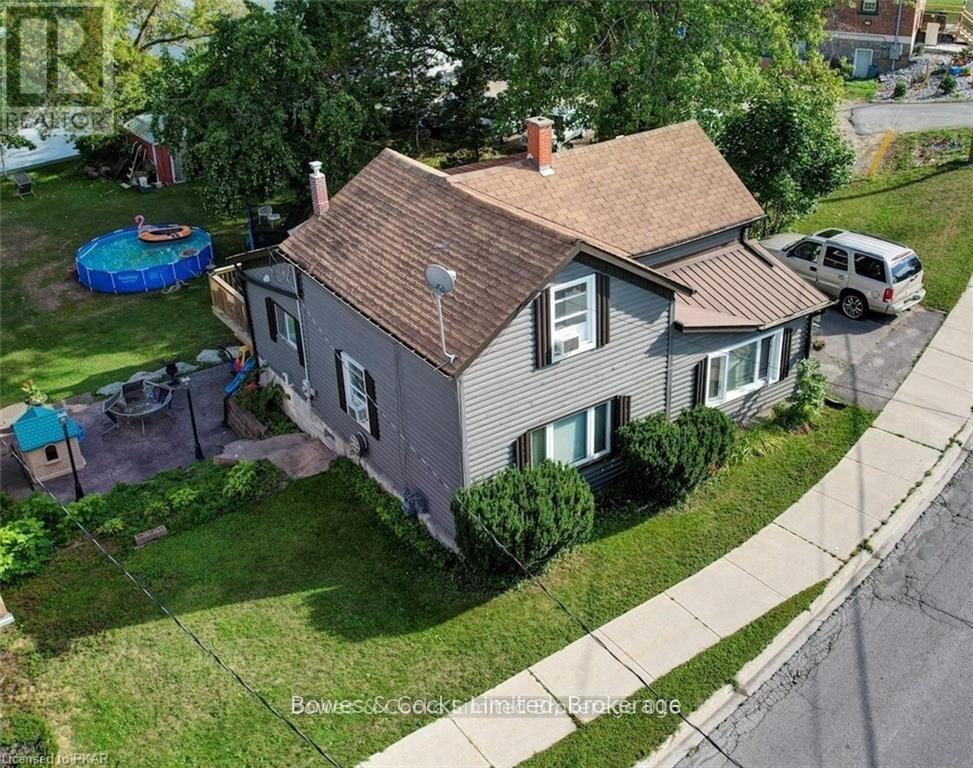 103 Queen Street, Trent Hills (Campbellford), Ontario  K0L 1L0 - Photo 2 - X13737948