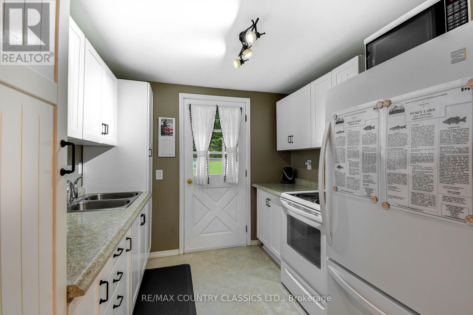 1055 Burleigh Road, Highlands East (Monmouth), Ontario  K0L 3C0 - Photo 12 - X13739970