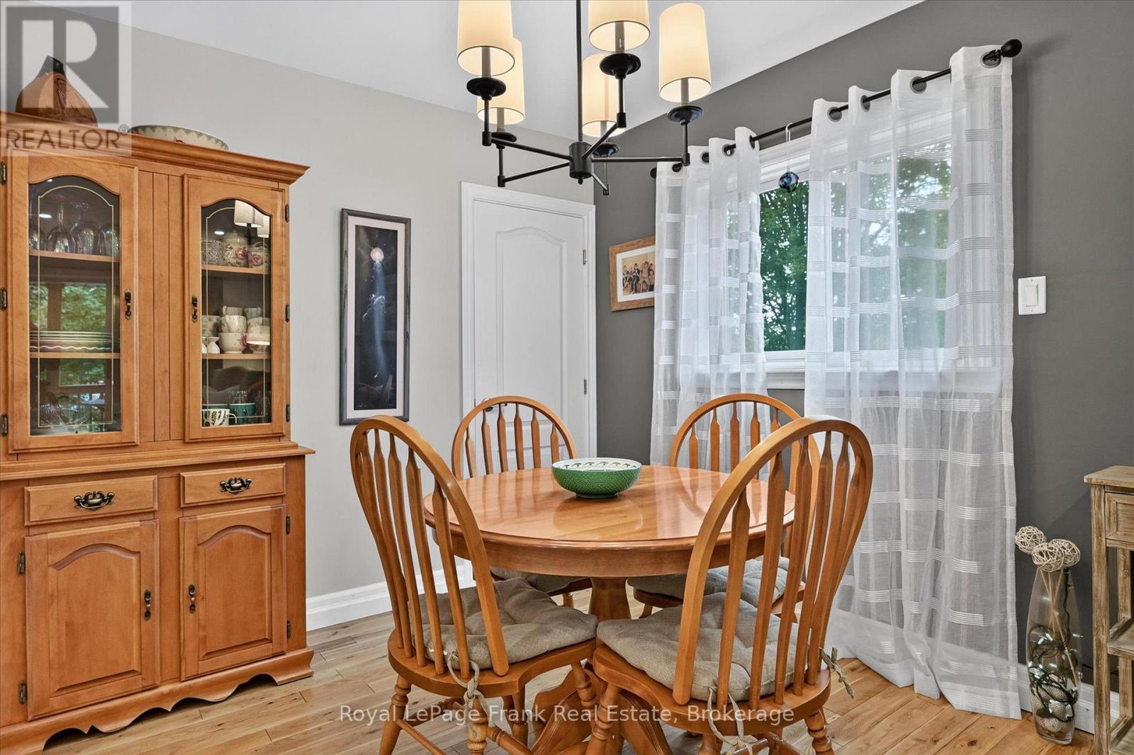 878 Valleyview Drive, Peterborough (Monaghan Ward 2), Ontario  K9J 6R1 - Photo 12 - X13740778