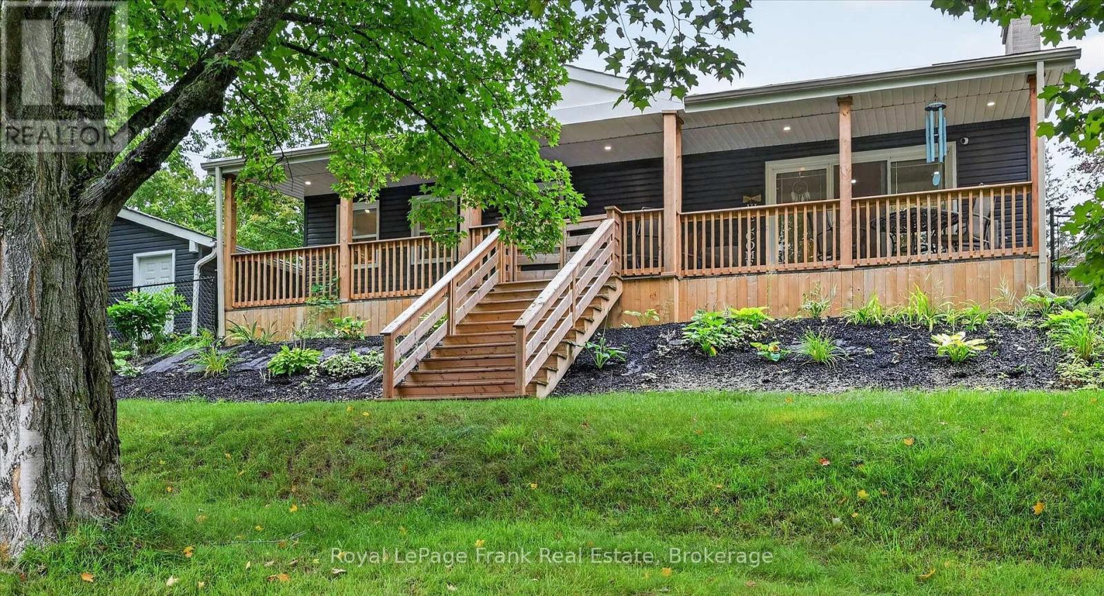 878 Valleyview Drive, Peterborough (Monaghan Ward 2), Ontario  K9J 6R1 - Photo 3 - X13740778