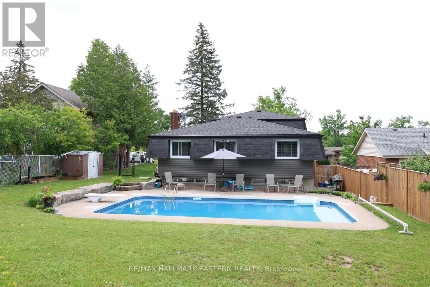 1000 Cumberland Avenue, Peterborough (Northcrest Ward 5), Ontario  K9H 7B2 - Photo 4 - X13740980