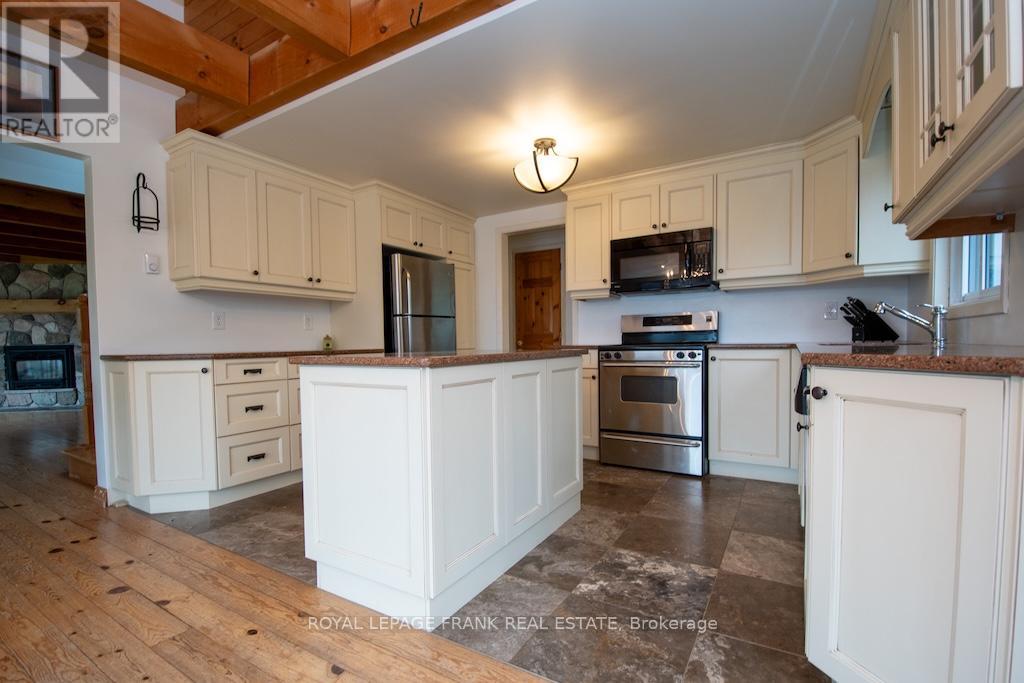 674 Dickie Road, Kawartha Lakes (Emily), Ontario  K9J 6X3 - Photo 12 - X13741290