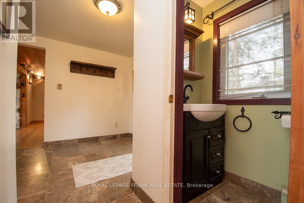674 Dickie Road, Kawartha Lakes (Emily), Ontario  K9J 6X3 - Photo 19 - X13741290