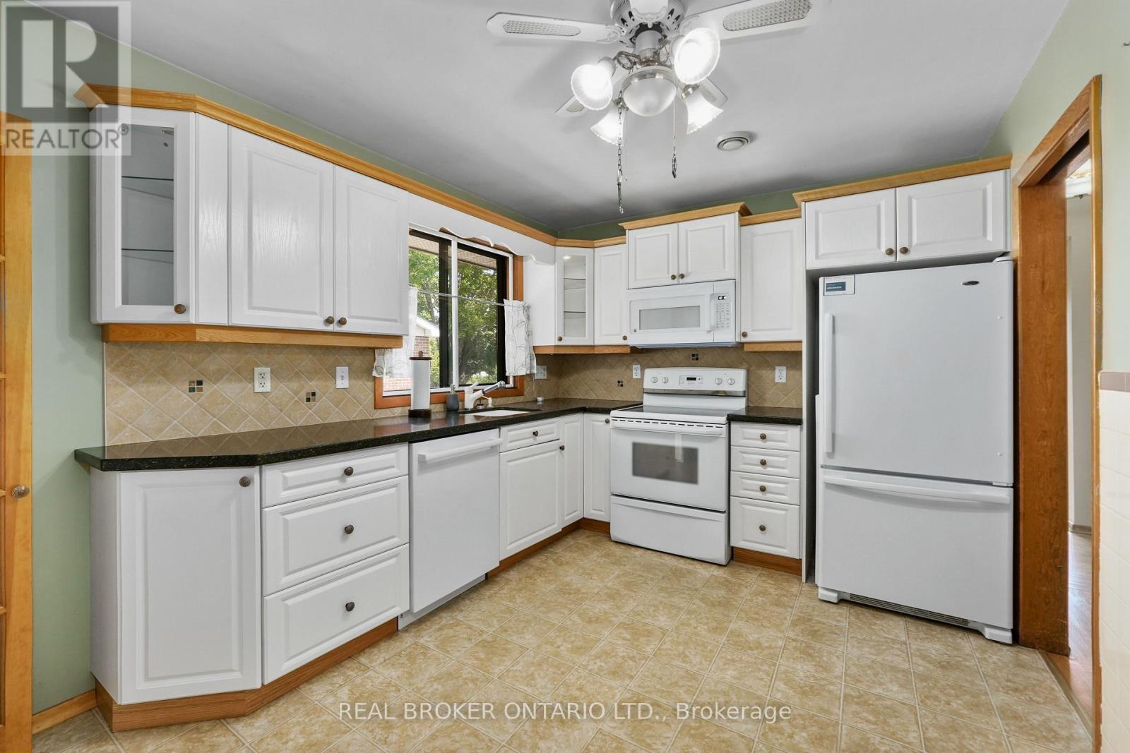 1311 Edmison Drive, Peterborough (Northcrest Ward 5), Ontario  K9H 6V2 - Photo 14 - X13741522