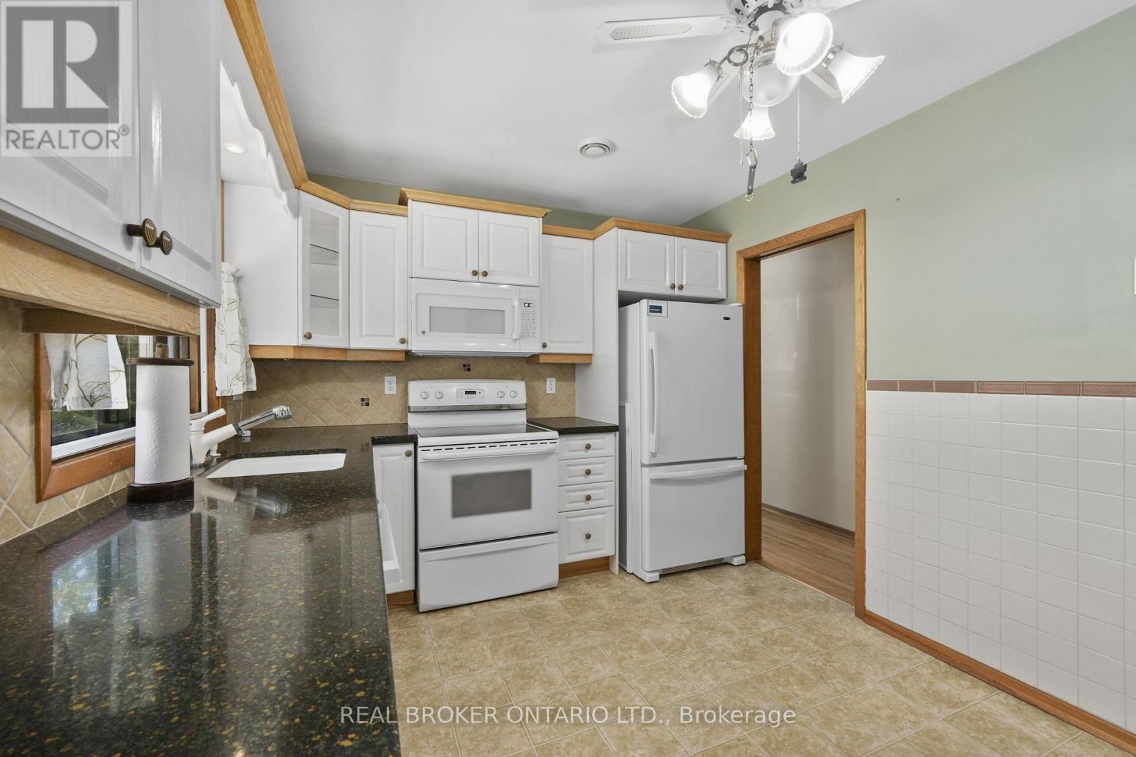 1311 Edmison Drive, Peterborough (Northcrest Ward 5), Ontario  K9H 6V2 - Photo 15 - X13741522
