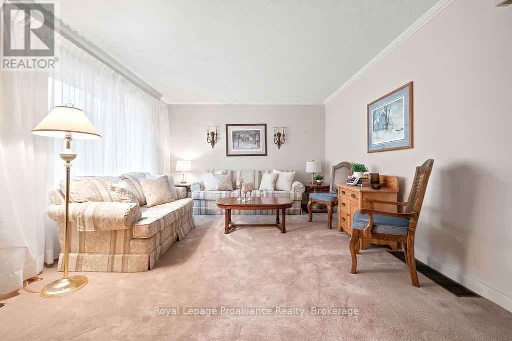 304 Hastings Street N, Bancroft (Bancroft Ward), Ontario  K0L 1C0 - Photo 15 - X13742330