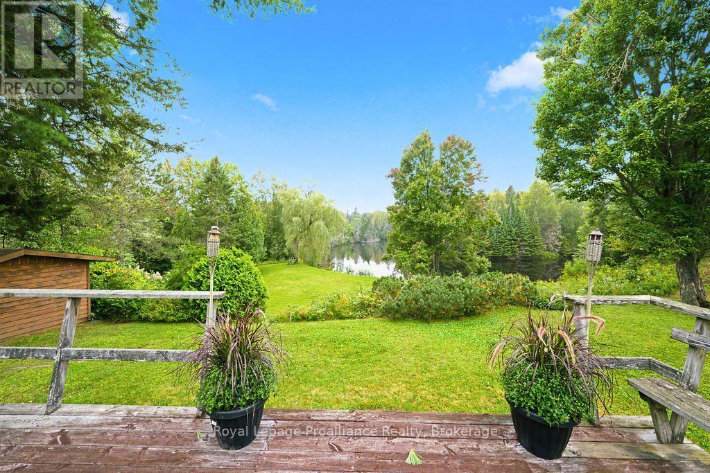 304 Hastings Street N, Bancroft (Bancroft Ward), Ontario  K0L 1C0 - Photo 36 - X13742330