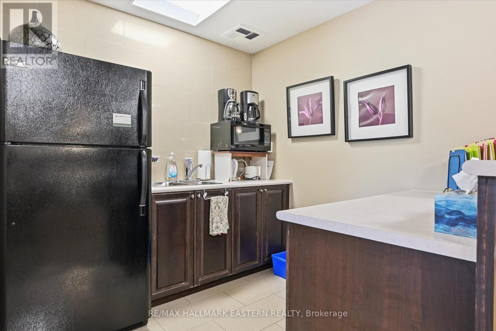 Ph16 - 869 Clonsilla Avenue, Peterborough (Otonabee Ward 1), Ontario  K9J 0B7 - Photo 22 - X13742658