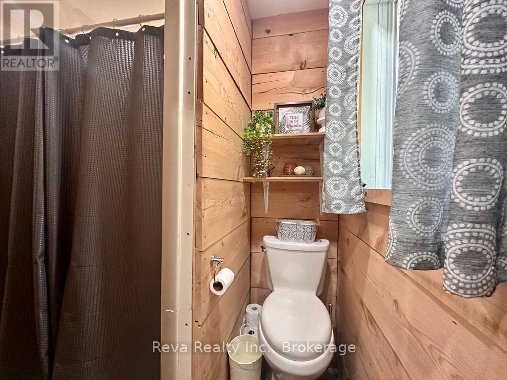 219 Elgin Road, Hastings Highlands (Mcclure Ward), Ontario  K0L 2K0 - Photo 10 - X13743470