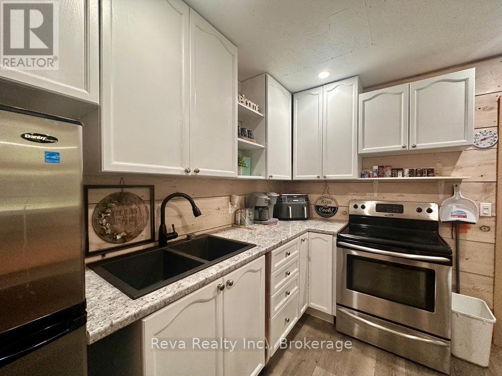 219 Elgin Road, Hastings Highlands (Mcclure Ward), Ontario  K0L 2K0 - Photo 9 - X13743470